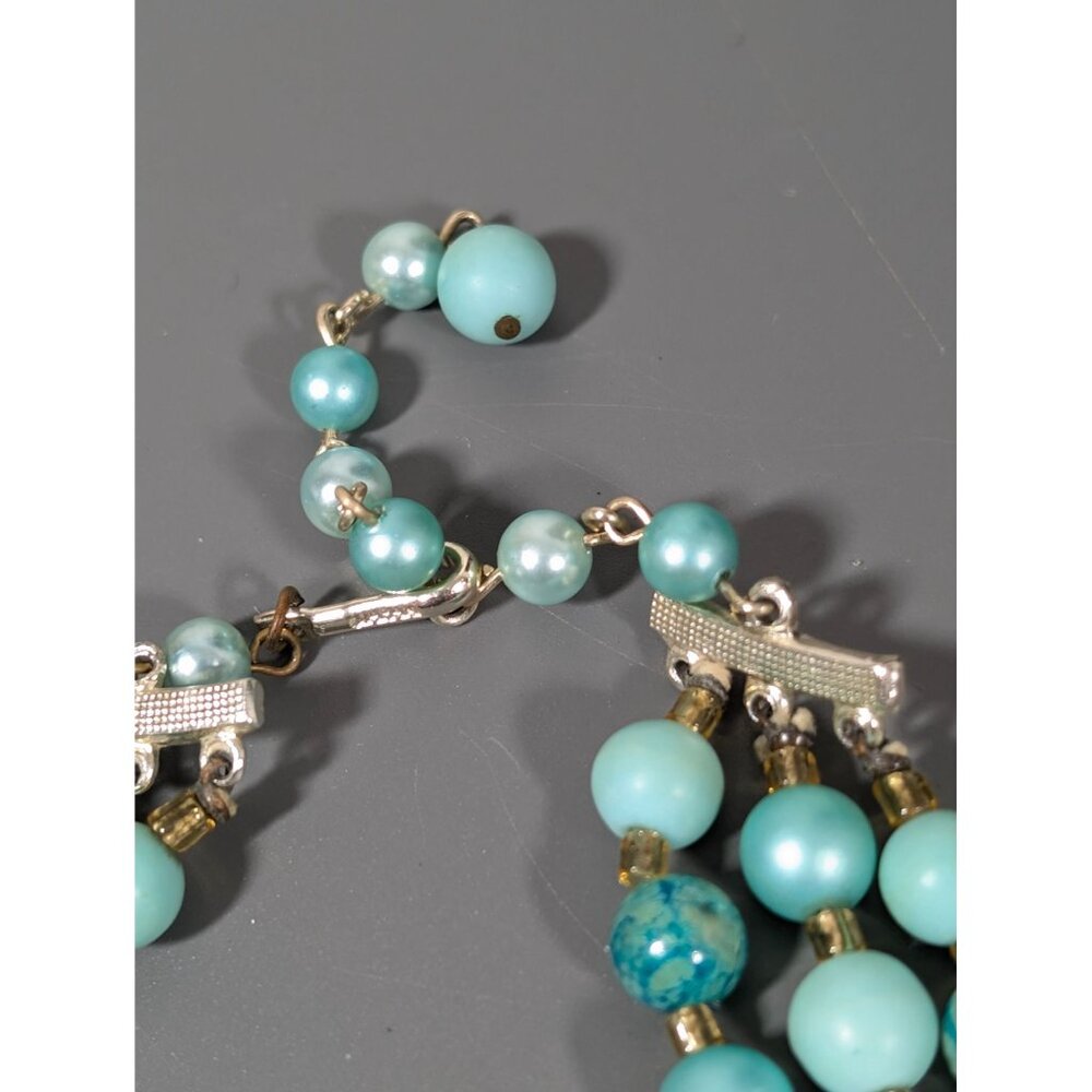 Vintage Japan Aqua Blue Pearlized Lucite Triple Strand Choker Necklace 17" - Picture 7 of 9
